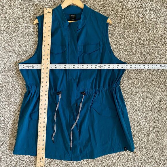 Torrid Happy Camper Vest, Leigon Blue, Size 3X - Picture 12 of 12